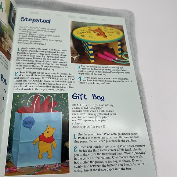 Pooh Stencils 2-8”x 10” Plastic Sheets Plus 9 Friendly Projects - Picture 9 of 12